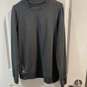 Vuori Gray Long Sleeve Sweatshirt Very Good Condition No Size Tags